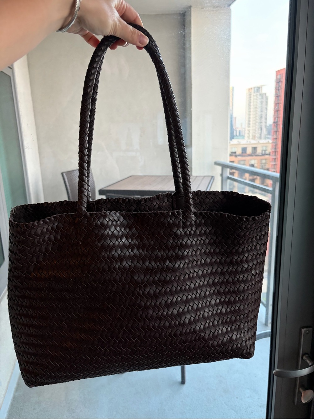 Madewell Signature Woven Tote - Picture 6 of 8